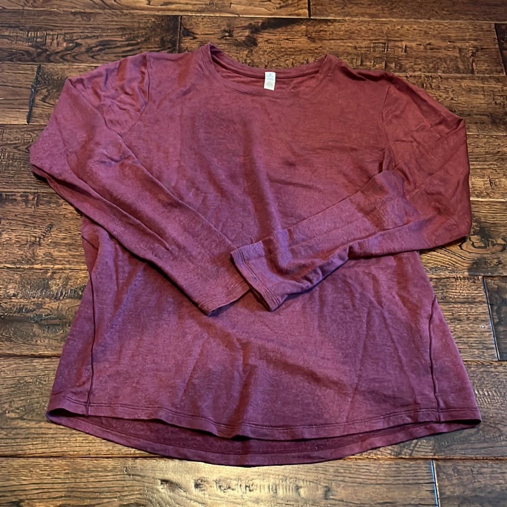 Size 10 Lululemon Long Sleeve T-shirt